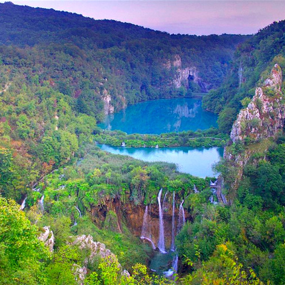 https://weddingsincroatia.com.hr/wp-content/uploads/2025/08/plitvice-lakes-national-park-lika-central-croatia-weddings-in-croatia-wedding-planner-concierge-antropoti.jpg